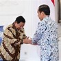 Jokowi Makan Siang